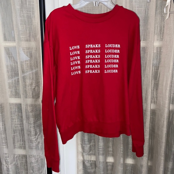 Red H&M long sleeve - Picture 1 of 2